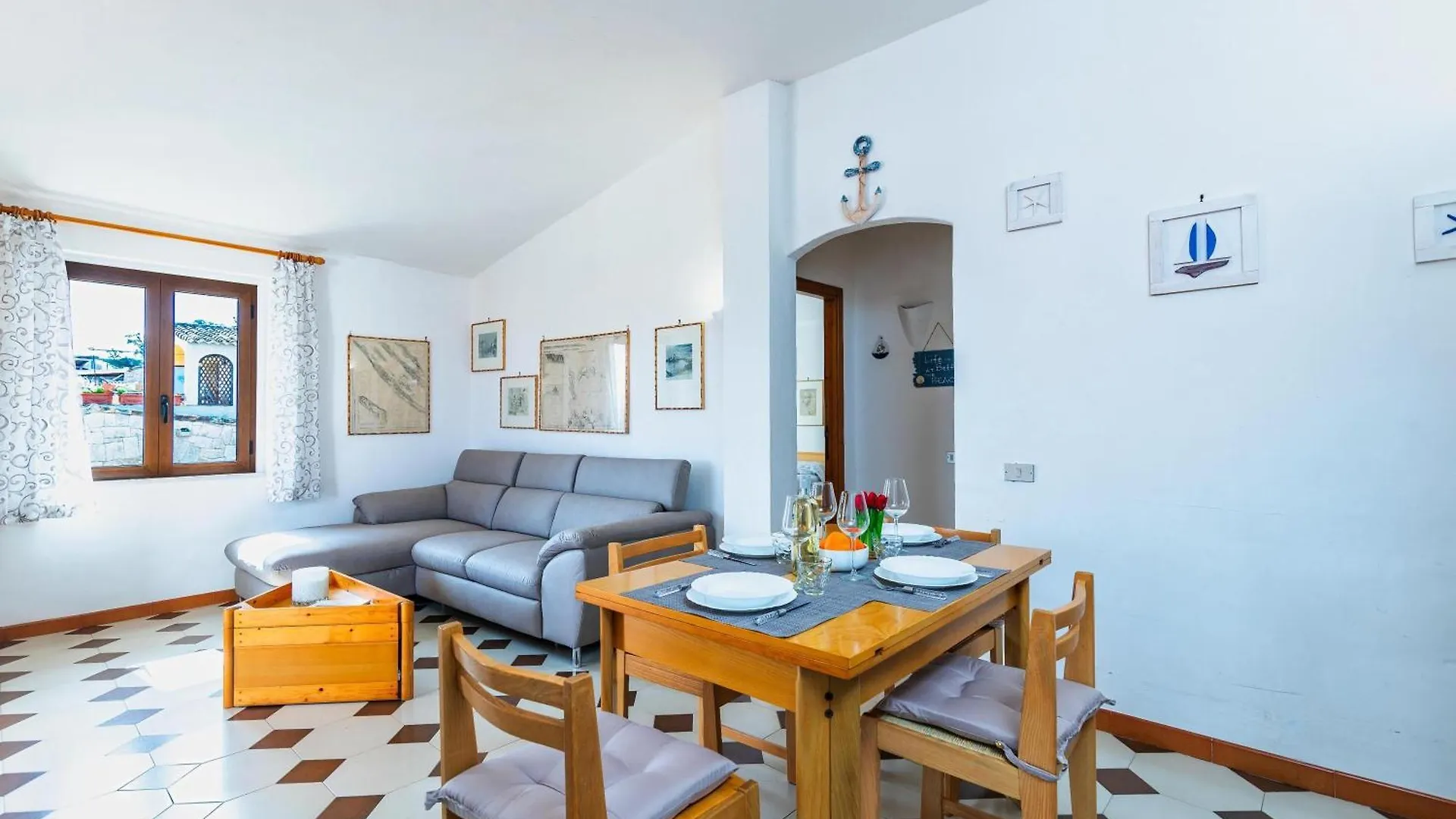 La Lampara House - Happy Rentals Cannigione 0*,  Italia