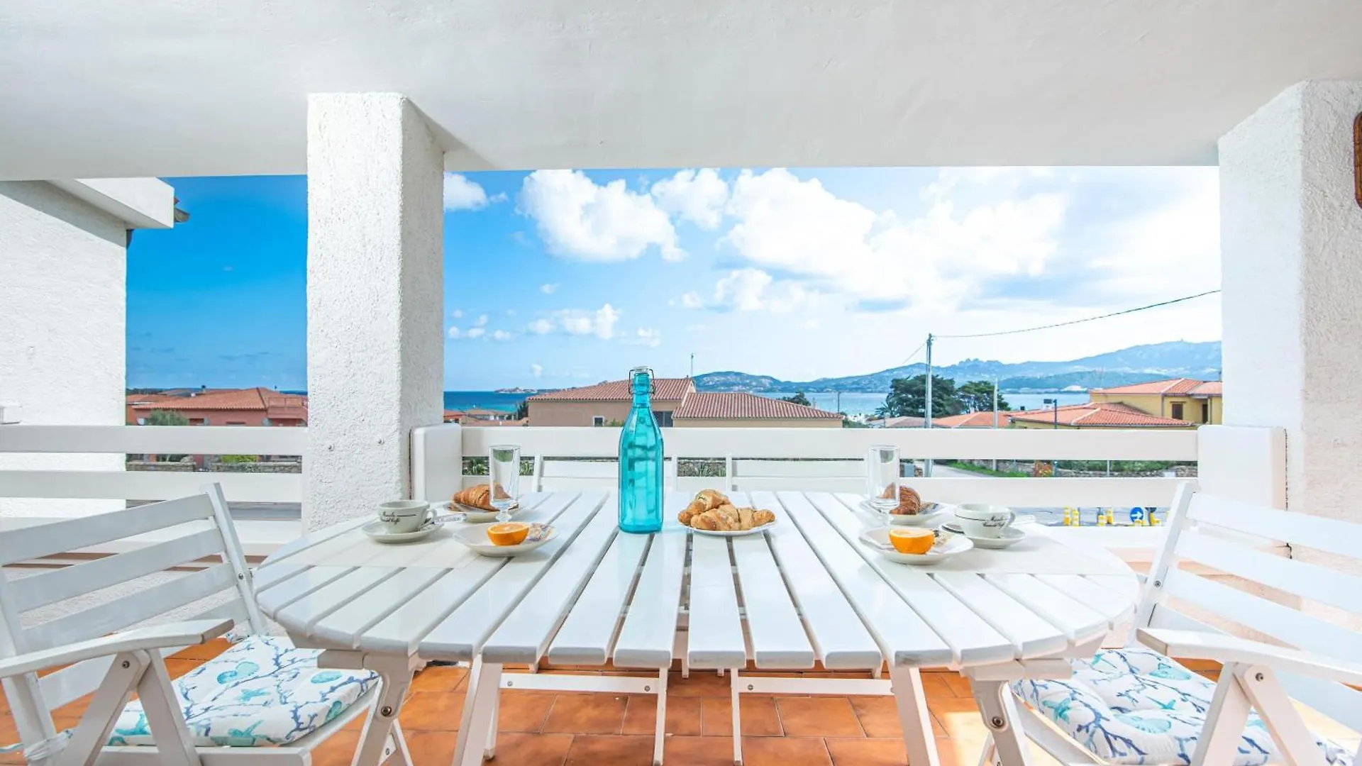 Apartamento La Lampara House - Happy Rentals Cannigione Italia